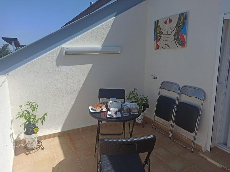 Fantastico Atico Con Terraza, Garaje, Wifi, Con Todo Para Playa, Piscina Y Casa Y No Facturar Maletas! El Portil Luaran gambar